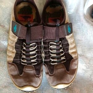 Rocket Dog Brown Suede Leather Sneakers 8.5, hook & loop close